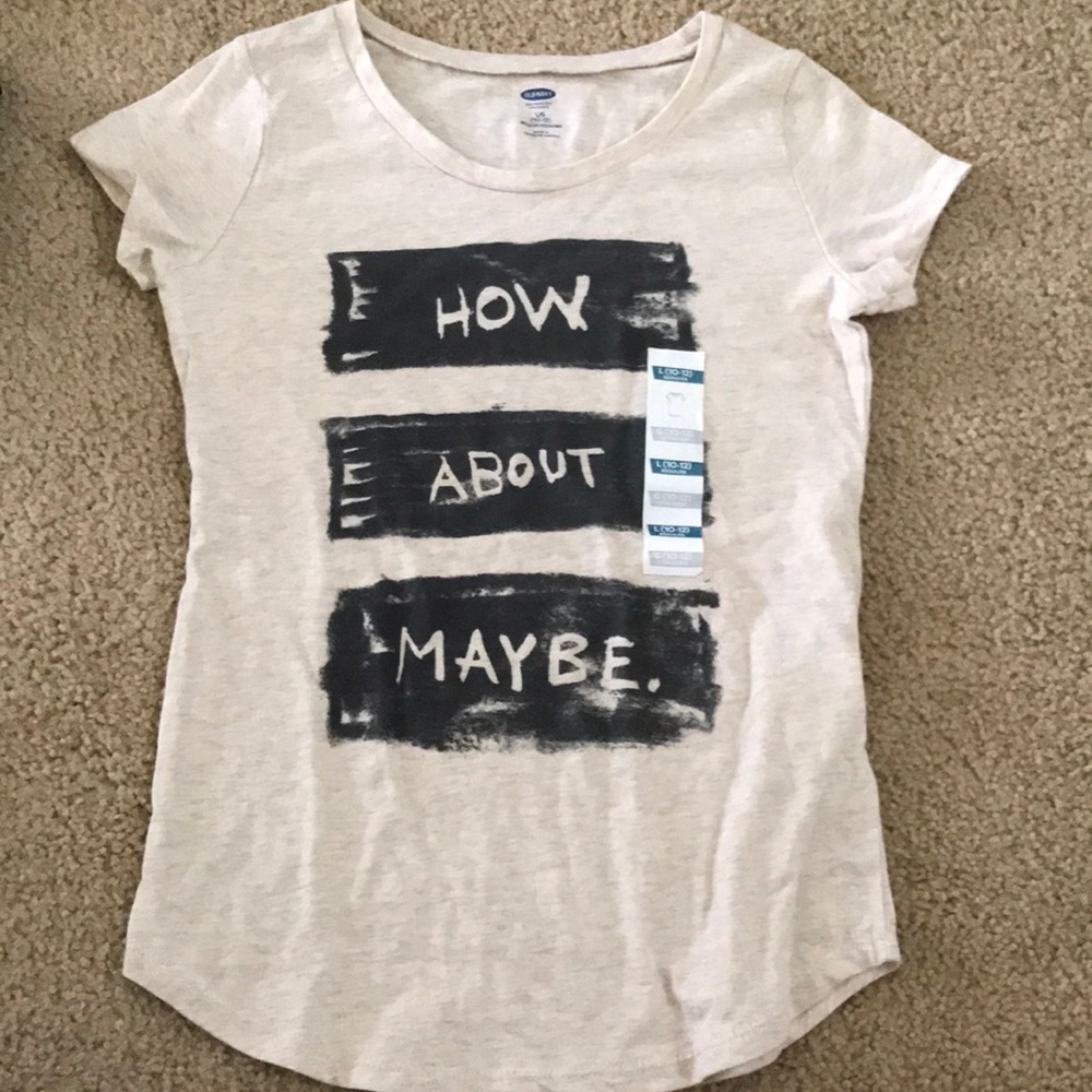 Kids size 10-12 large old navy shirt, with tags.